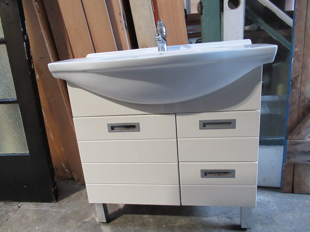 Free Standing Vanity with Mixer Tap 815H x 815W x 485D