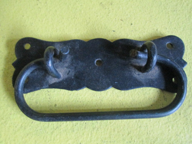 Antique Gothic Draw Pulls